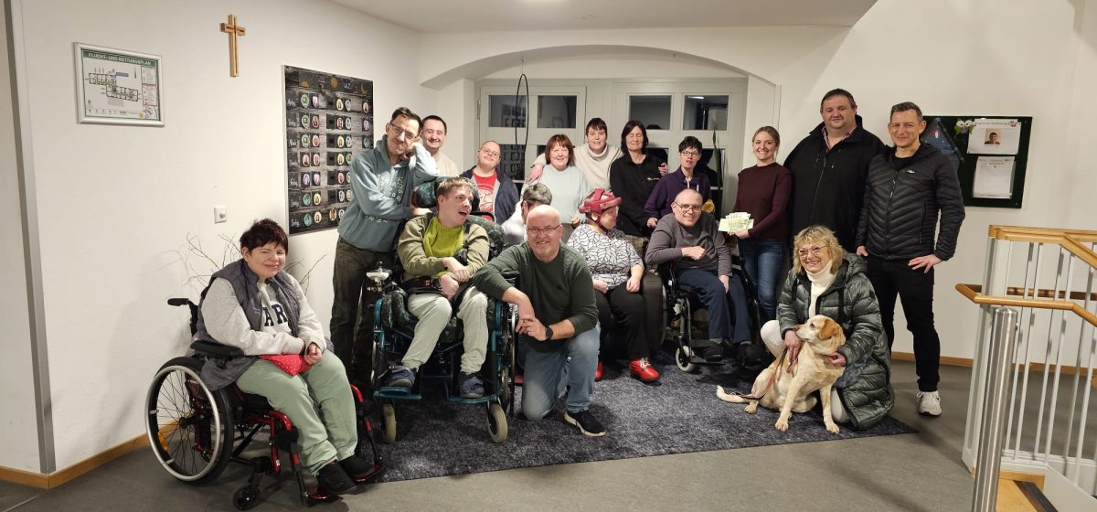 Spendenübergabe an das Haus St. Gertrud